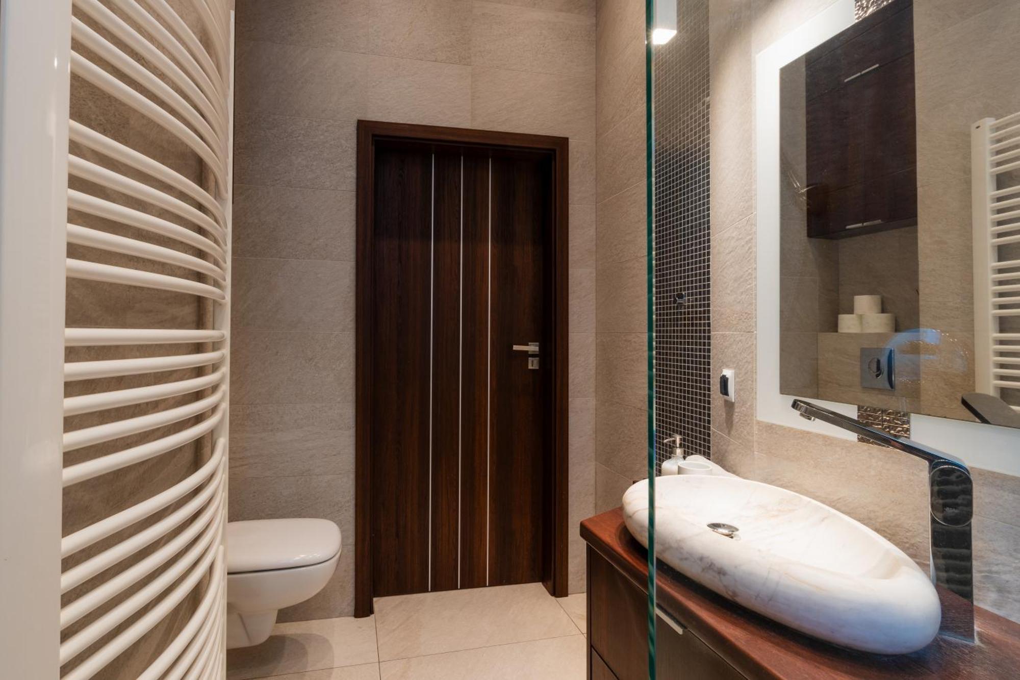 Luna Prestige Suite Cracóvia Exterior foto