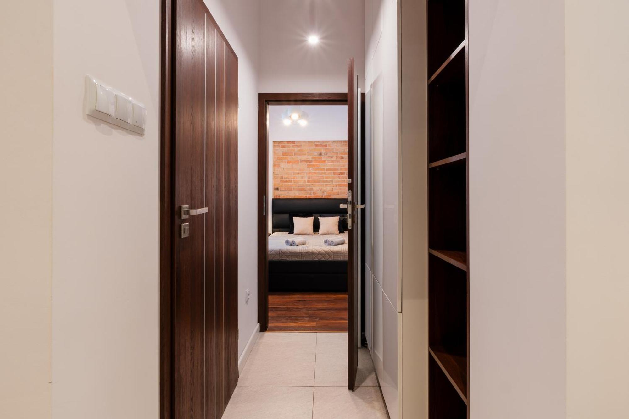 Luna Prestige Suite Cracóvia Exterior foto